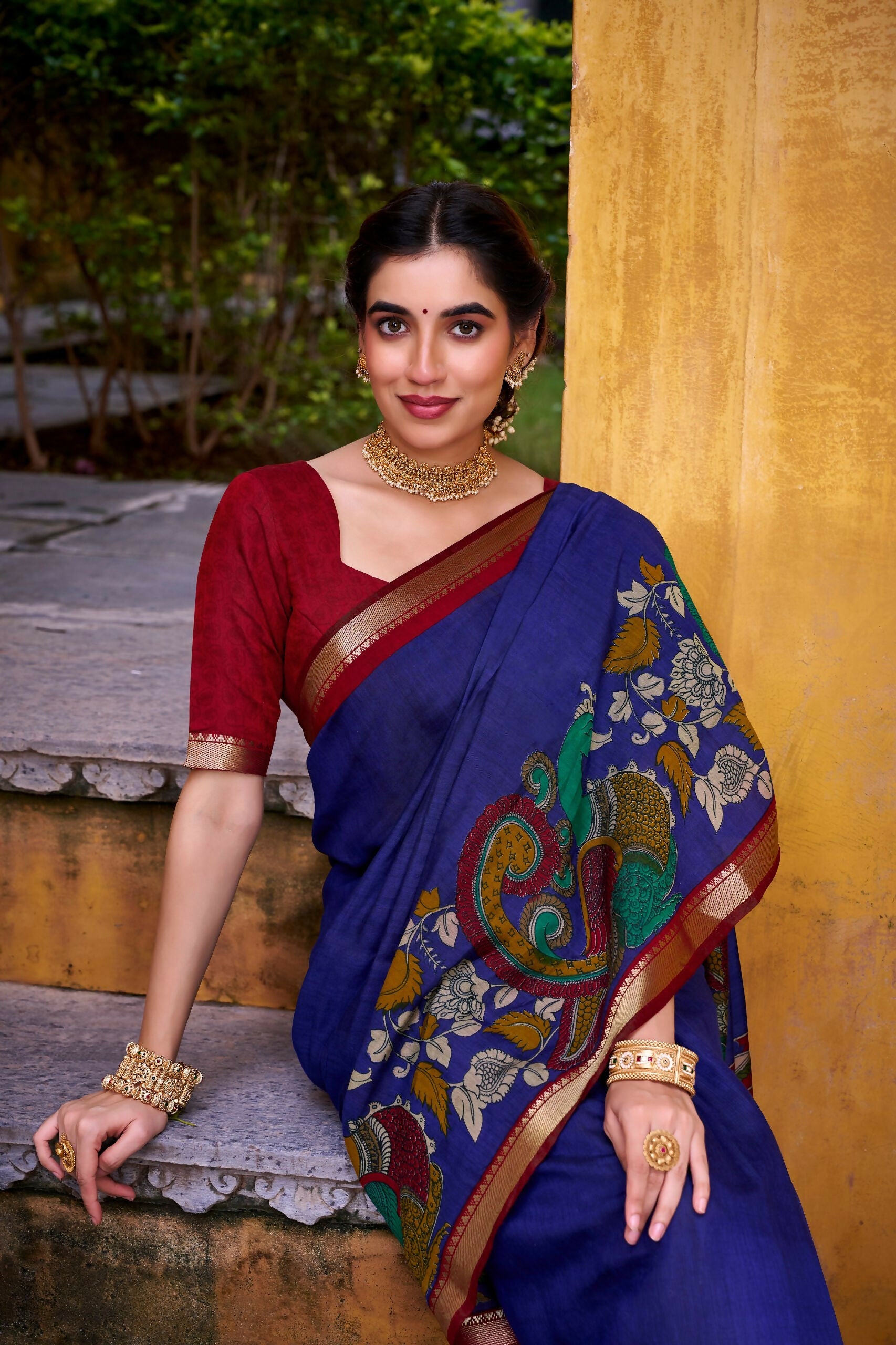 Vastranavya Blue Viscose Chanderi Kalamkari Print with Zari Working Saree & Unstitched Blouse | Grocsy