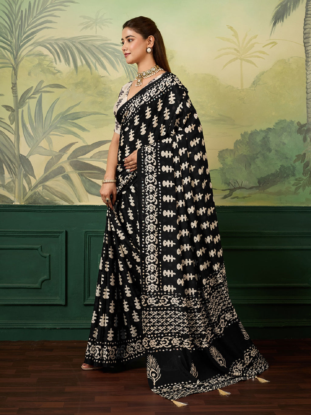 Dwija Fashion Women'S Party Wear Digital Printed With Mirror Work Chinon Silk Designer Saree With Unstitched Blouse-Black | Grocsy