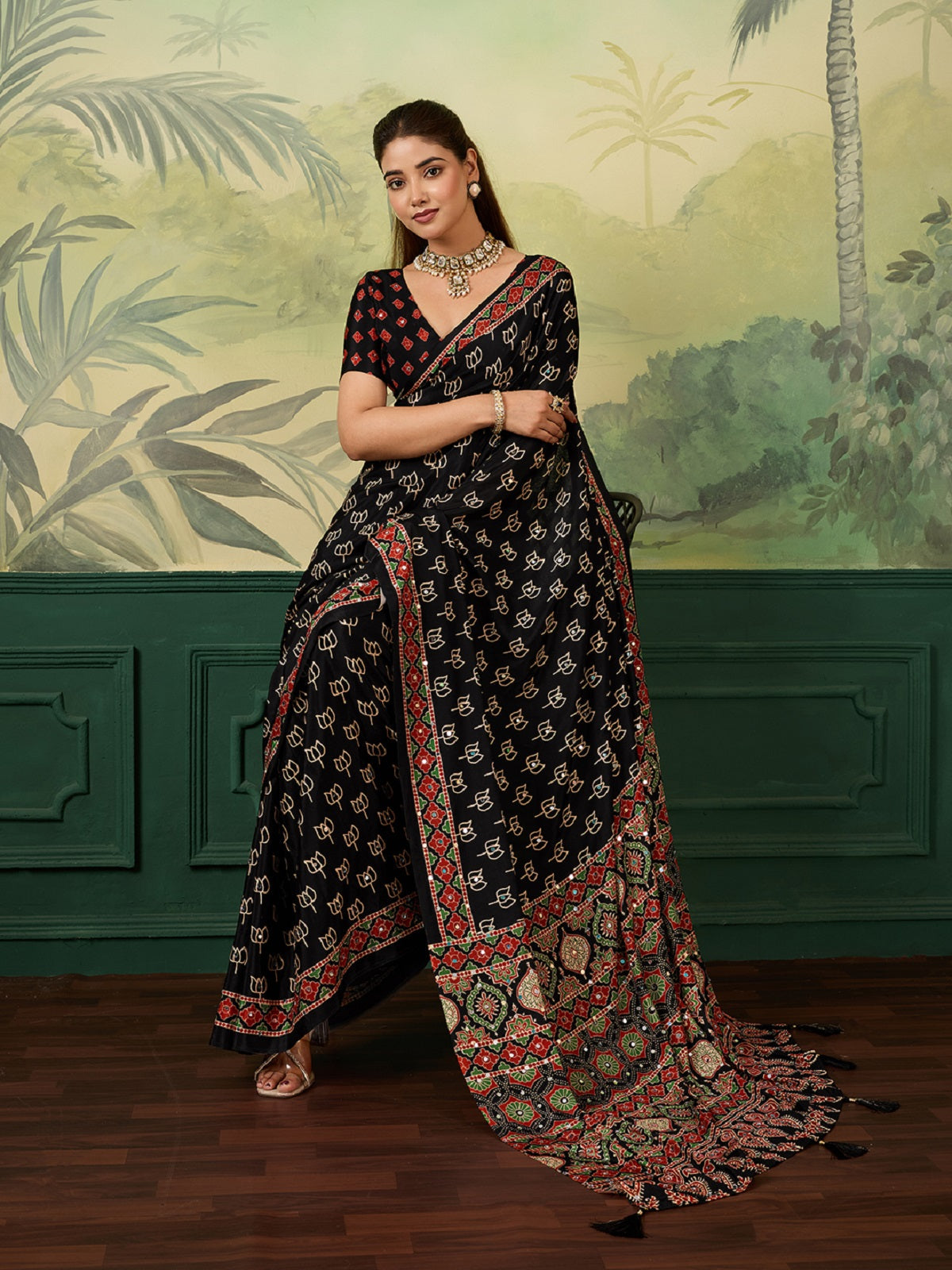 Dwija Fashion Women'S Party Wear Digital Printed With Mirror Work Chinon Silk Designer Saree With Unstitched Blouse-Black | Grocsy