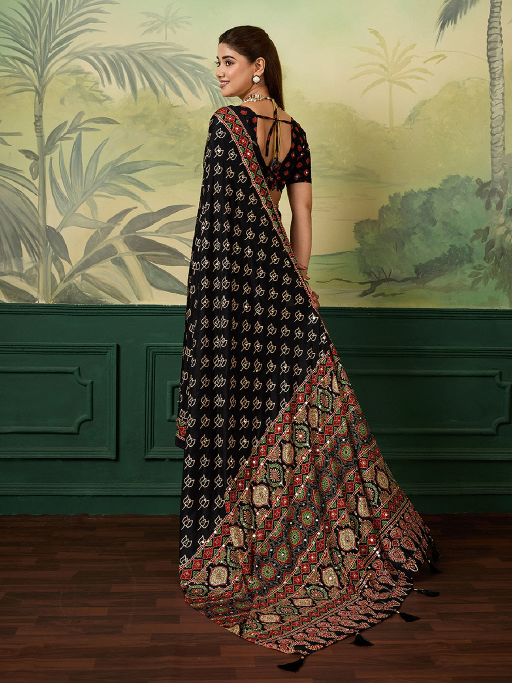 Dwija Fashion Women'S Party Wear Digital Printed With Mirror Work Chinon Silk Designer Saree With Unstitched Blouse-Black | Grocsy