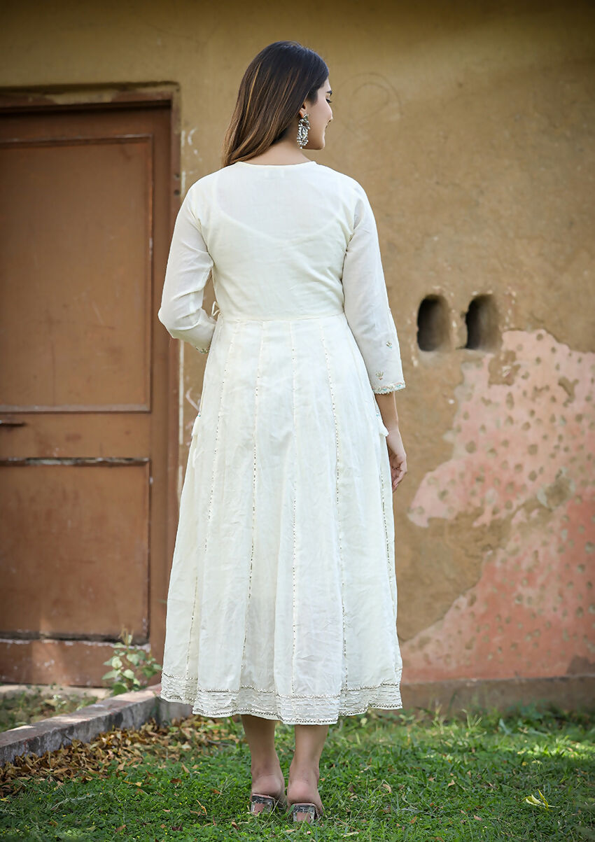 Kaajh Women's White Floral Embroidered Cotton Ethnic Dress | Grocsy