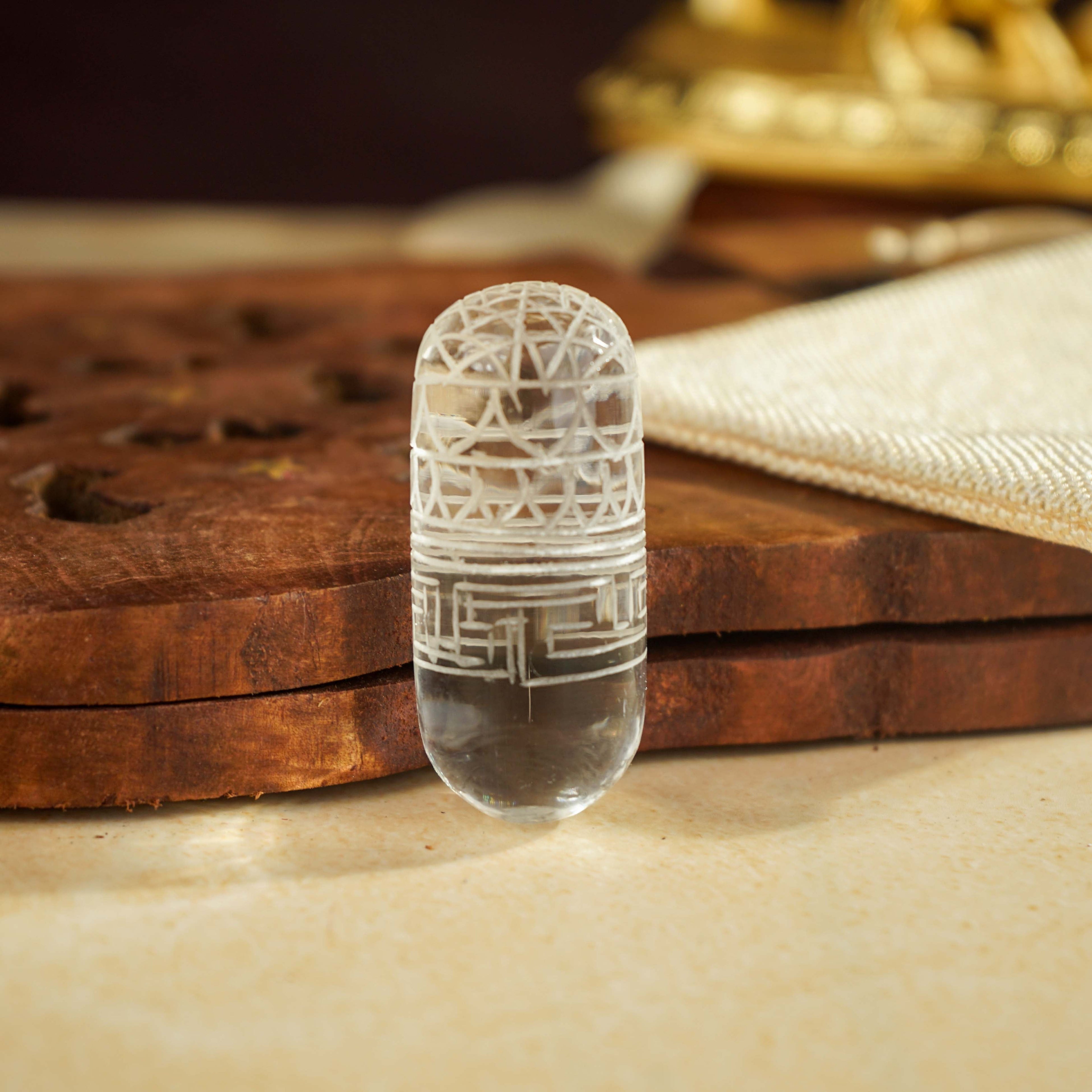 Sri Rudra Sphatika Rekhankit | Grocsy