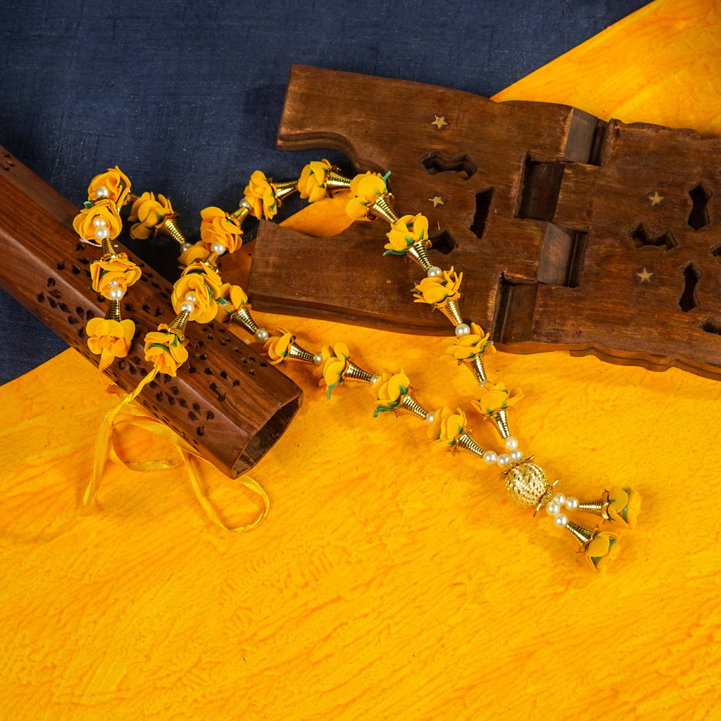 Sri Rudra Yellow Rose & Moti Mala (SR 0176) | Grocsy