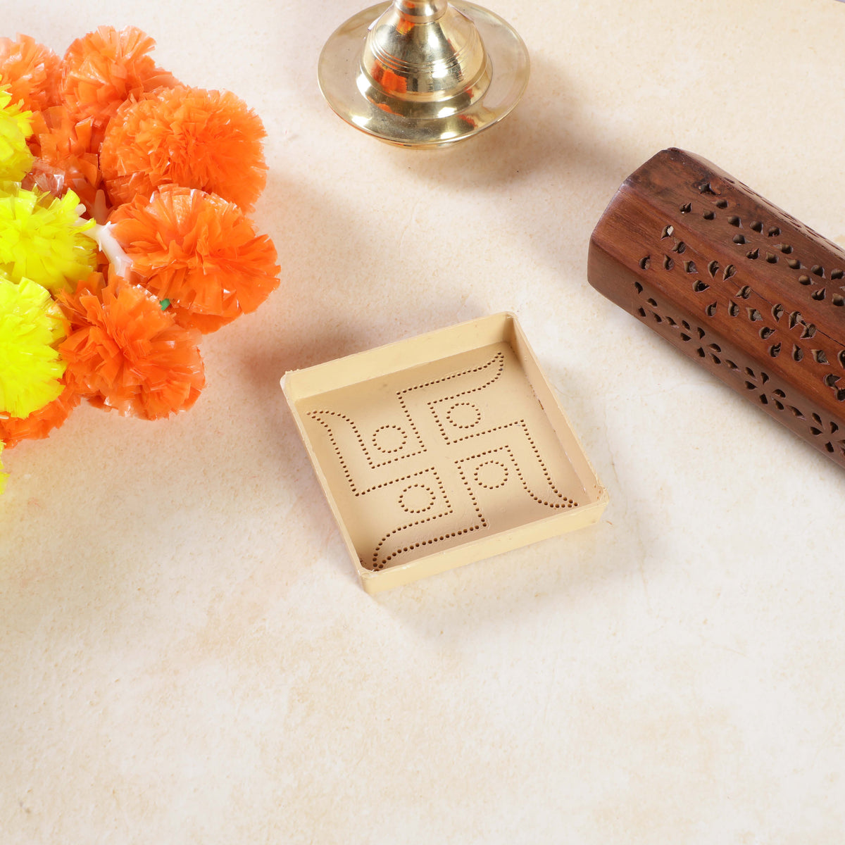 Sri Rudra Fiber Rangoli Om (S) (SR 01426) | Grocsy