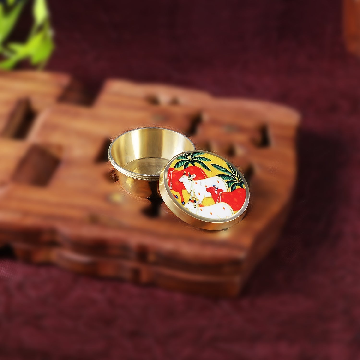 Sri Rudra Cow Karanda (SR 03151) | Grocsy