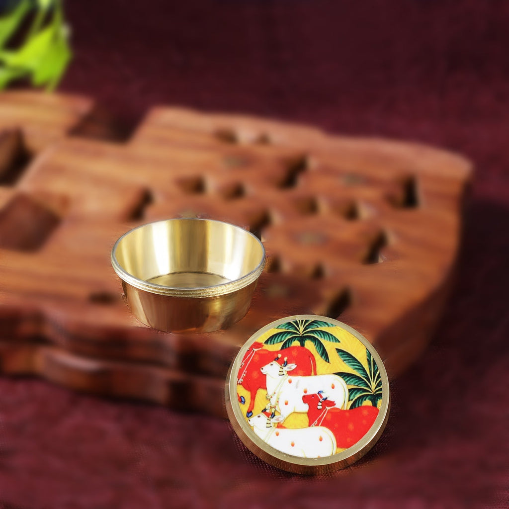 Sri Rudra Cow Karanda (SR 03151) | Grocsy