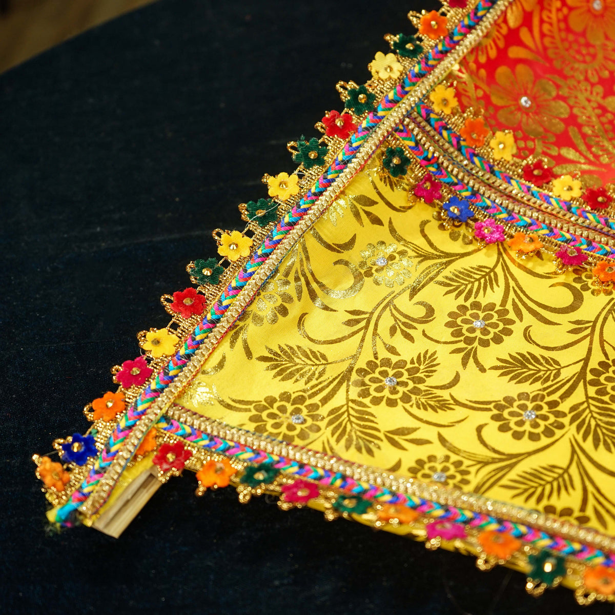 Sri Rudra Decorative Chata (SR 02084) | Grocsy