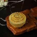 Sri Rudra Gold Fancy Tray Round Bowl (EAN 8906101491865) | Grocsy