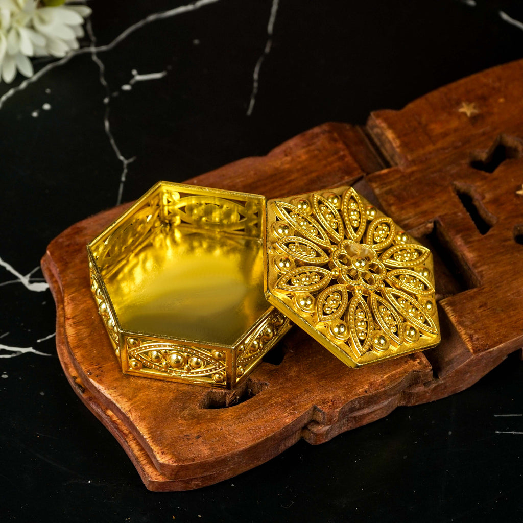Sri Rudra Gold Fancy Heaxgon Box (EAN Code 8906101491872) | Grocsy