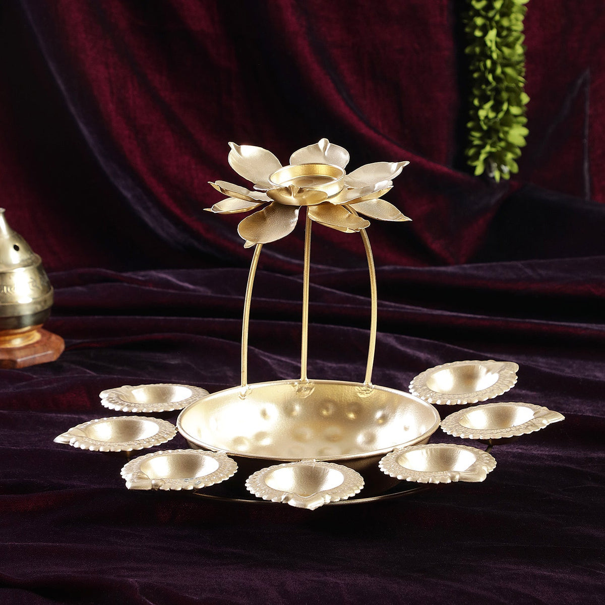 Sri Rudra Lotus Diya (SR03259) | Grocsy