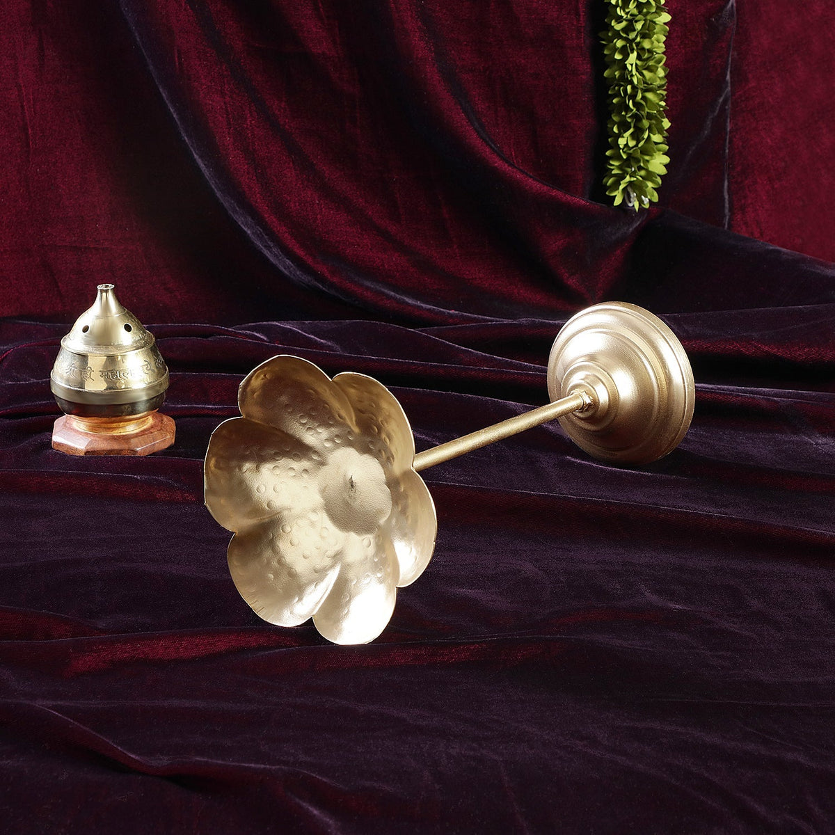 Sri Rudra Metal Taj Urli M5 (SR 03282) | Grocsy