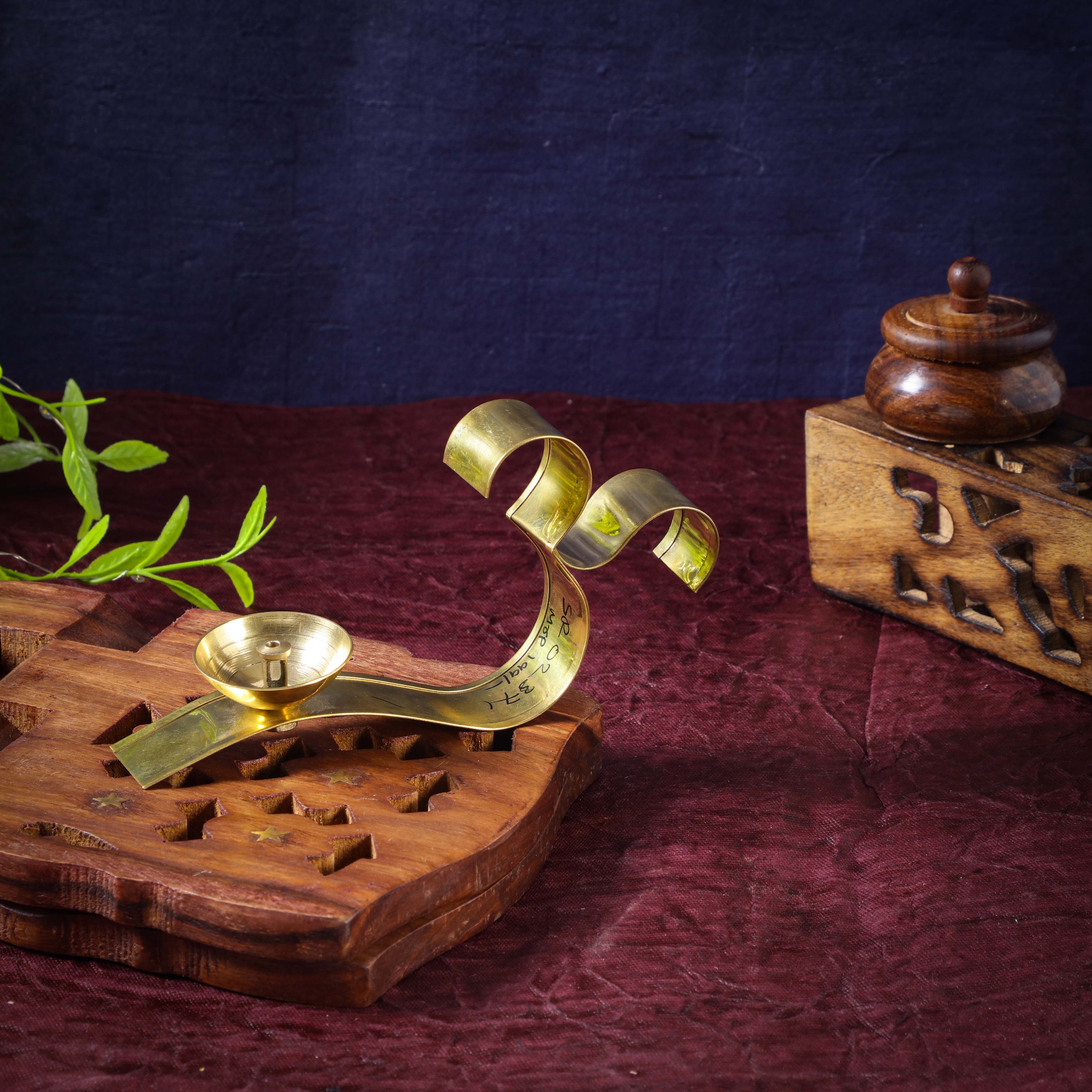 Sri Rudra Om Brass Diya (SR 02371) | Grocsy