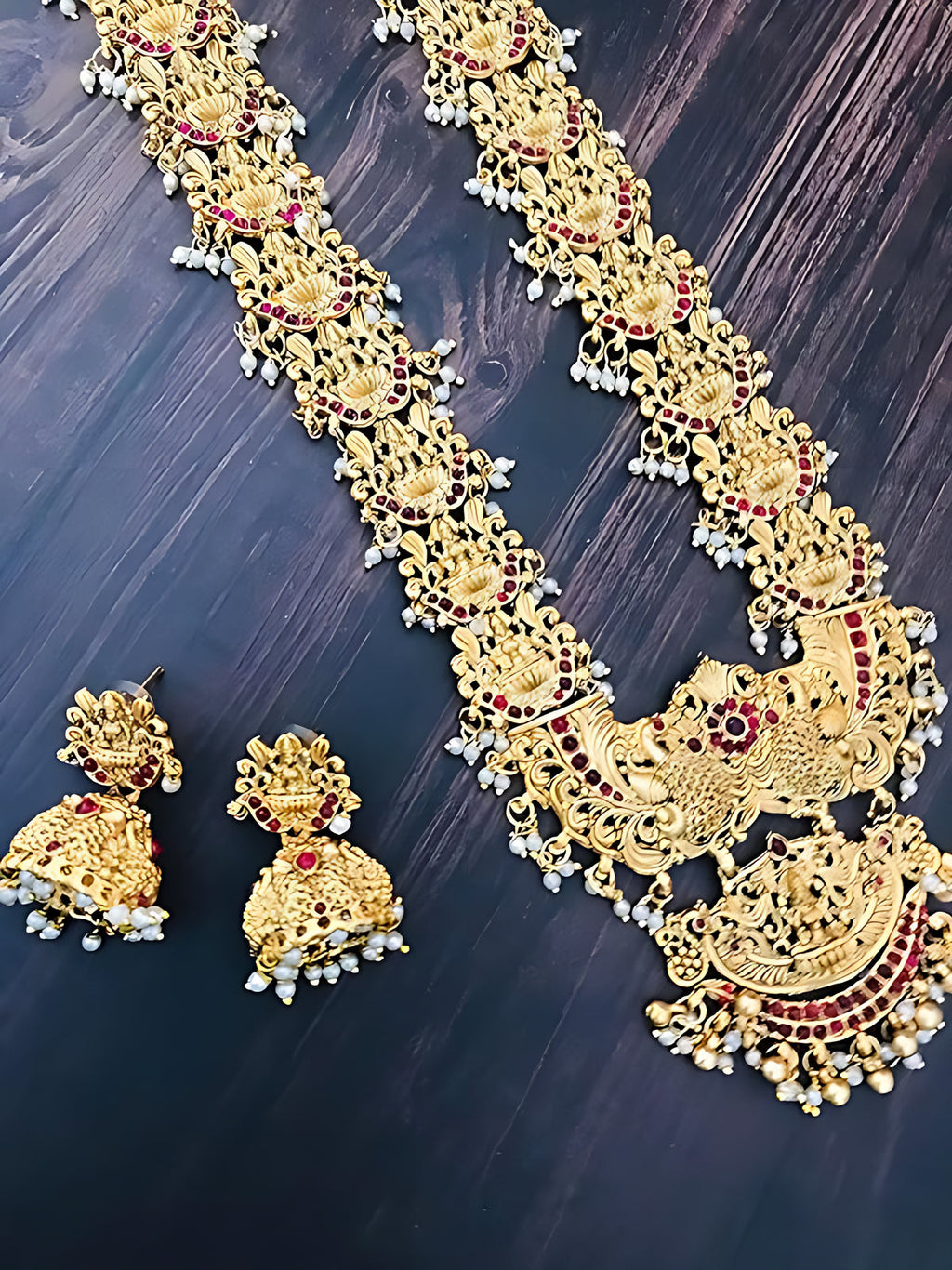 Jewel City Exquisite Gold Filigree Necklace and Earrings Set | Grocsy
