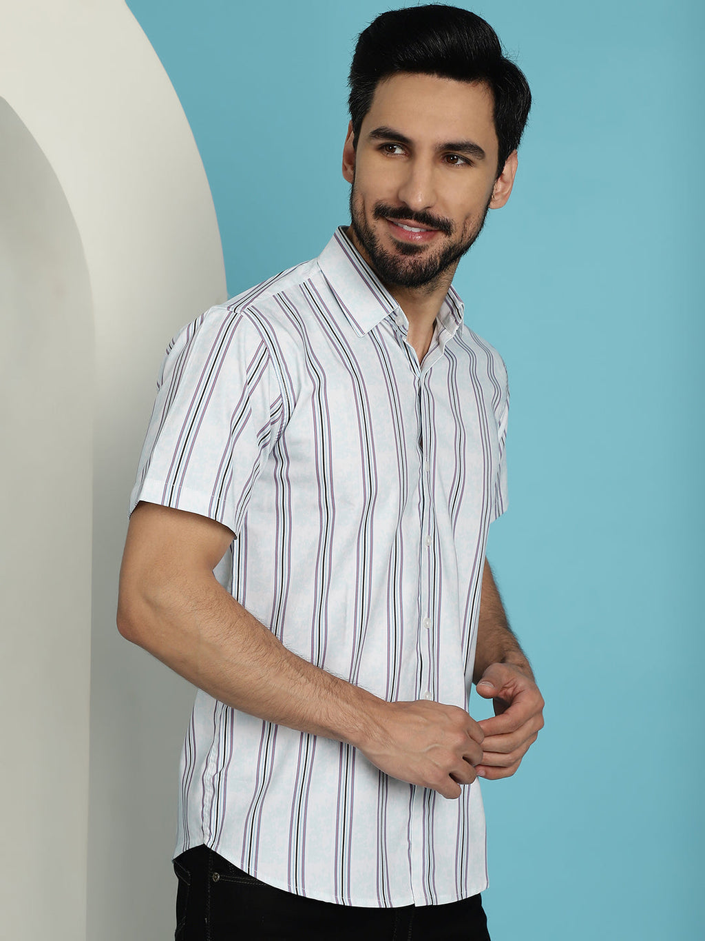 Indian Needle Men's Vertical Striped Half Sleeve Casual Shirt - Blue | Grocsy