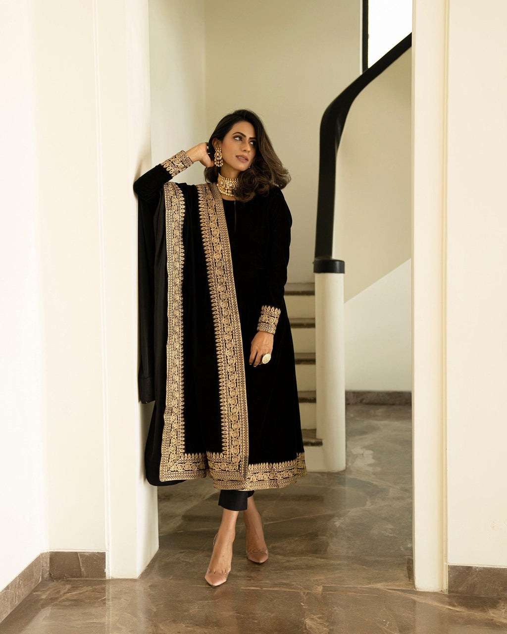 trueBrowns Black Velvet Embroidered Lace Shawl | Grocsy
