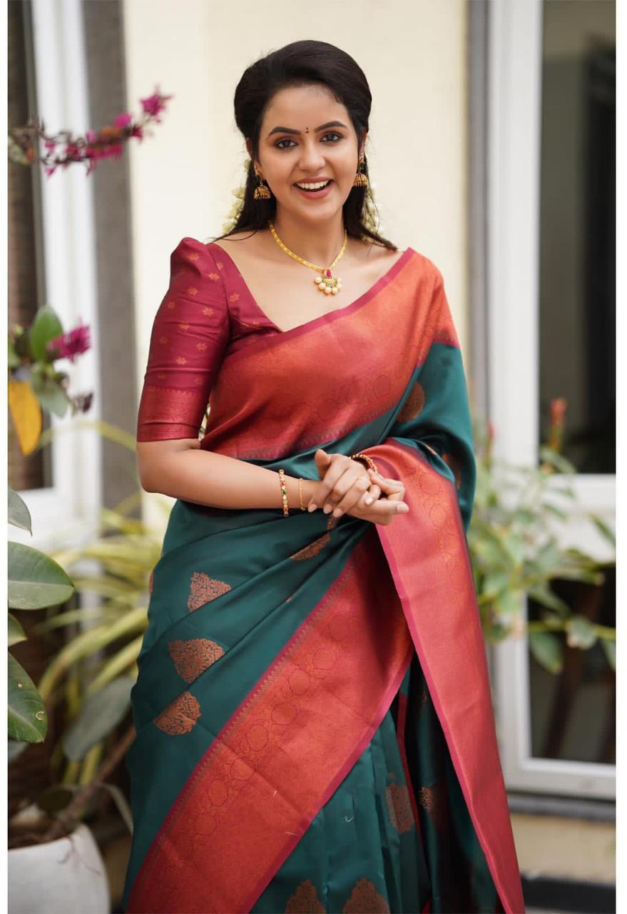 Vamika Weaving Banarasi Jacquard Green Kanjivaram Saree | Grocsy