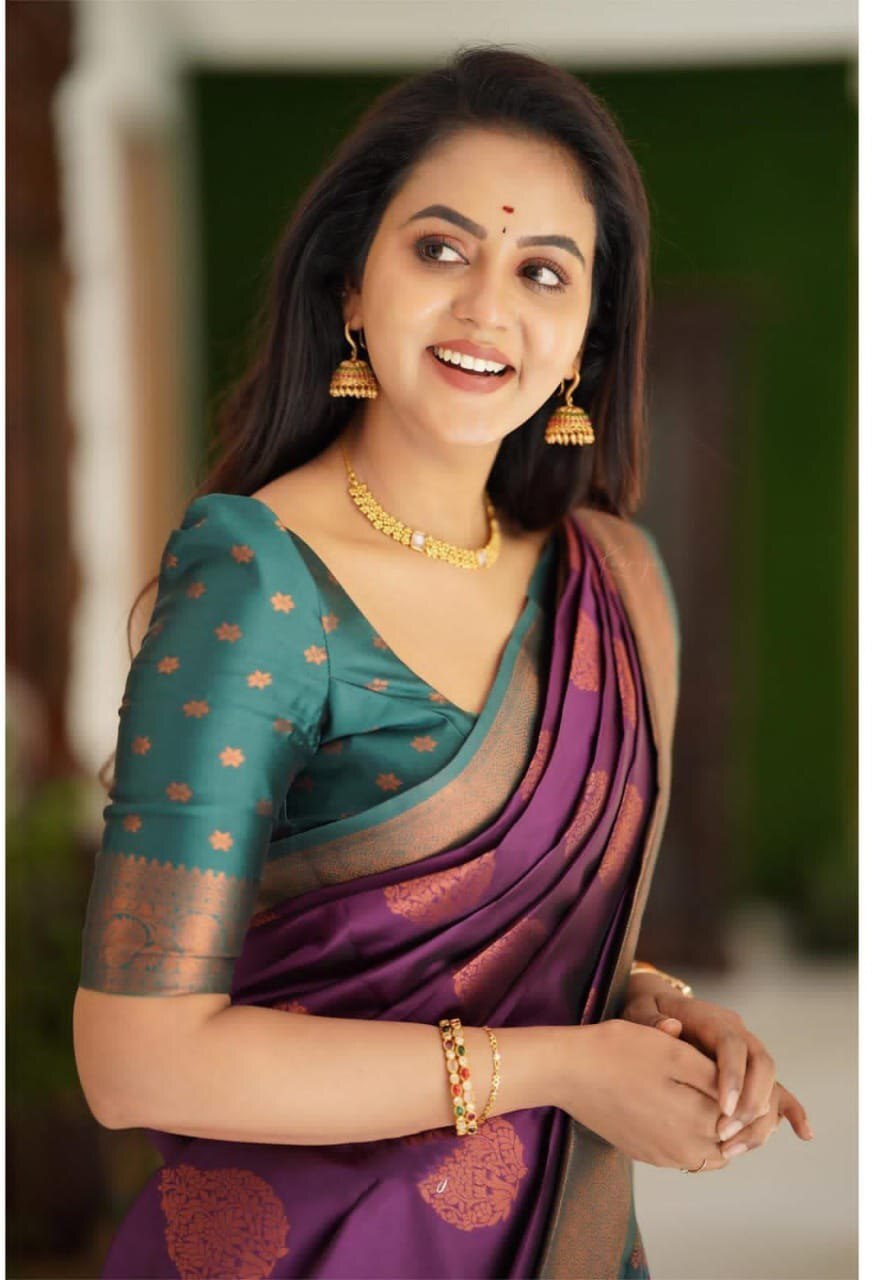 Vamika Weaving Banarasi Jacquard Purple Kanjivaram Saree | Grocsy