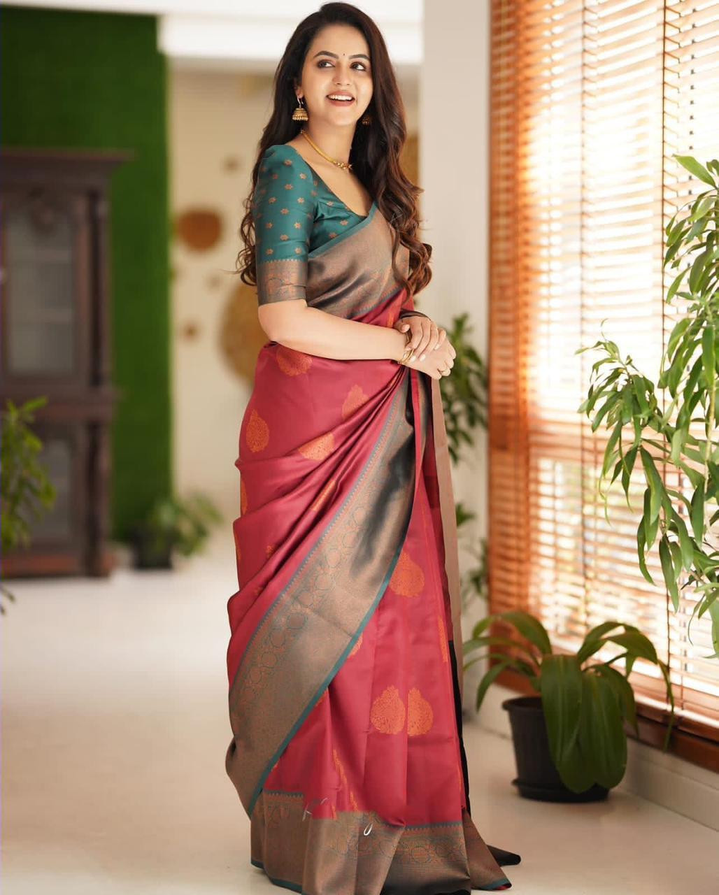 Vamika Weaving Banarasi Jacquard red Kanjivaram Saree | Grocsy