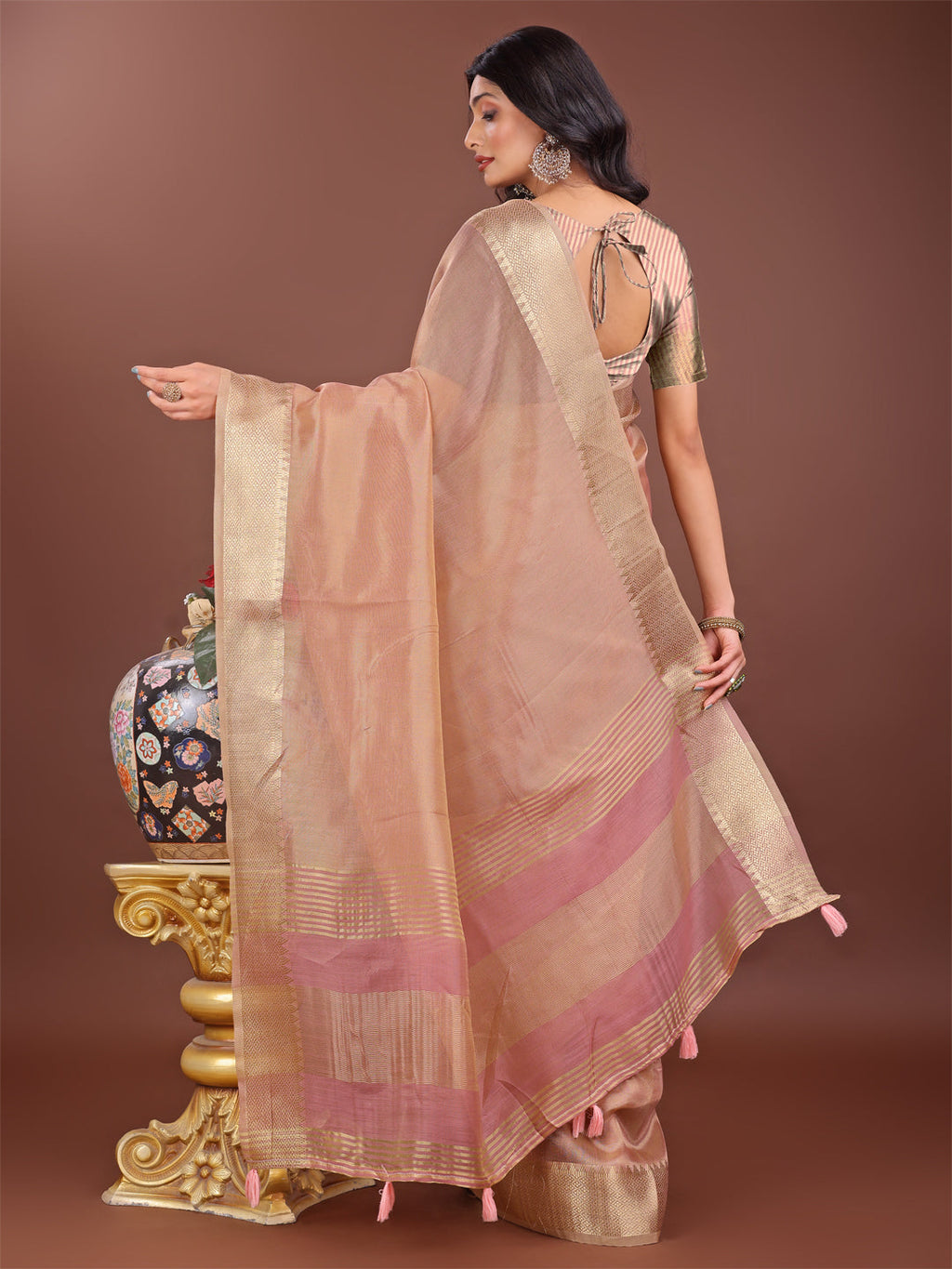 Shree Shyam Fashion Elegant Peach Linen Saree with Golden Zari Border & Rich Pallu | Soft Drape | Festive & Office Wear | Grocsy