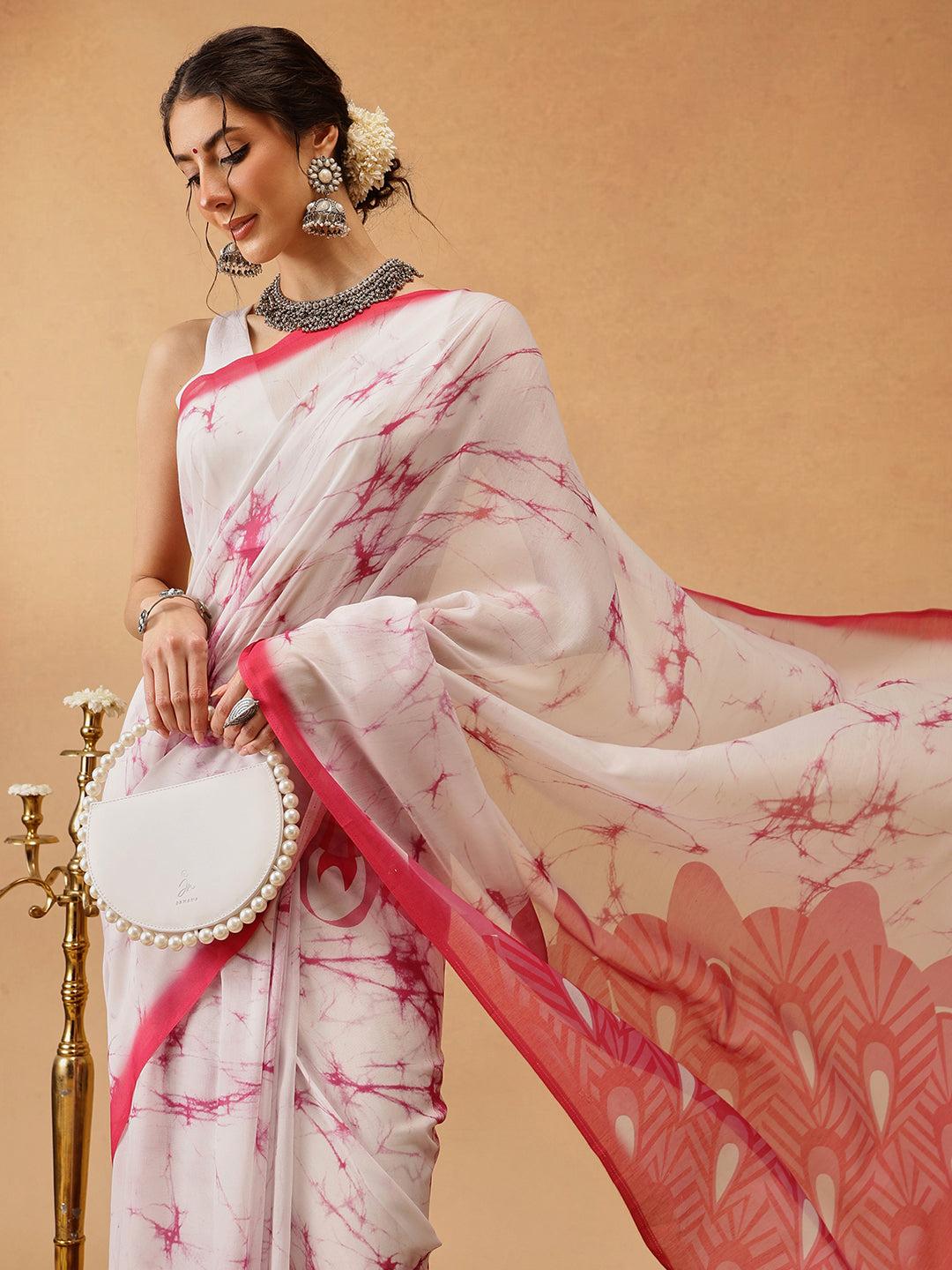 Hiral Fashion Pink Bollywood Mul Cotton Abstract Digital Printed Saree | Grocsy