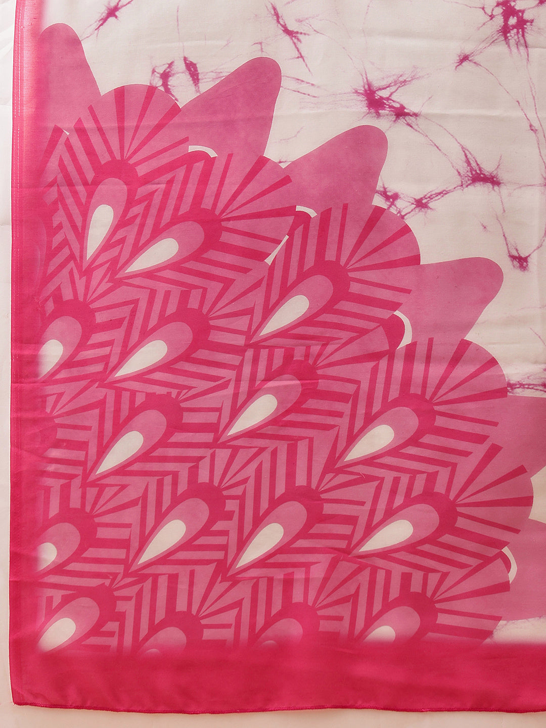 Hiral Fashion Pink Bollywood Mul Cotton Abstract Digital Printed Saree | Grocsy