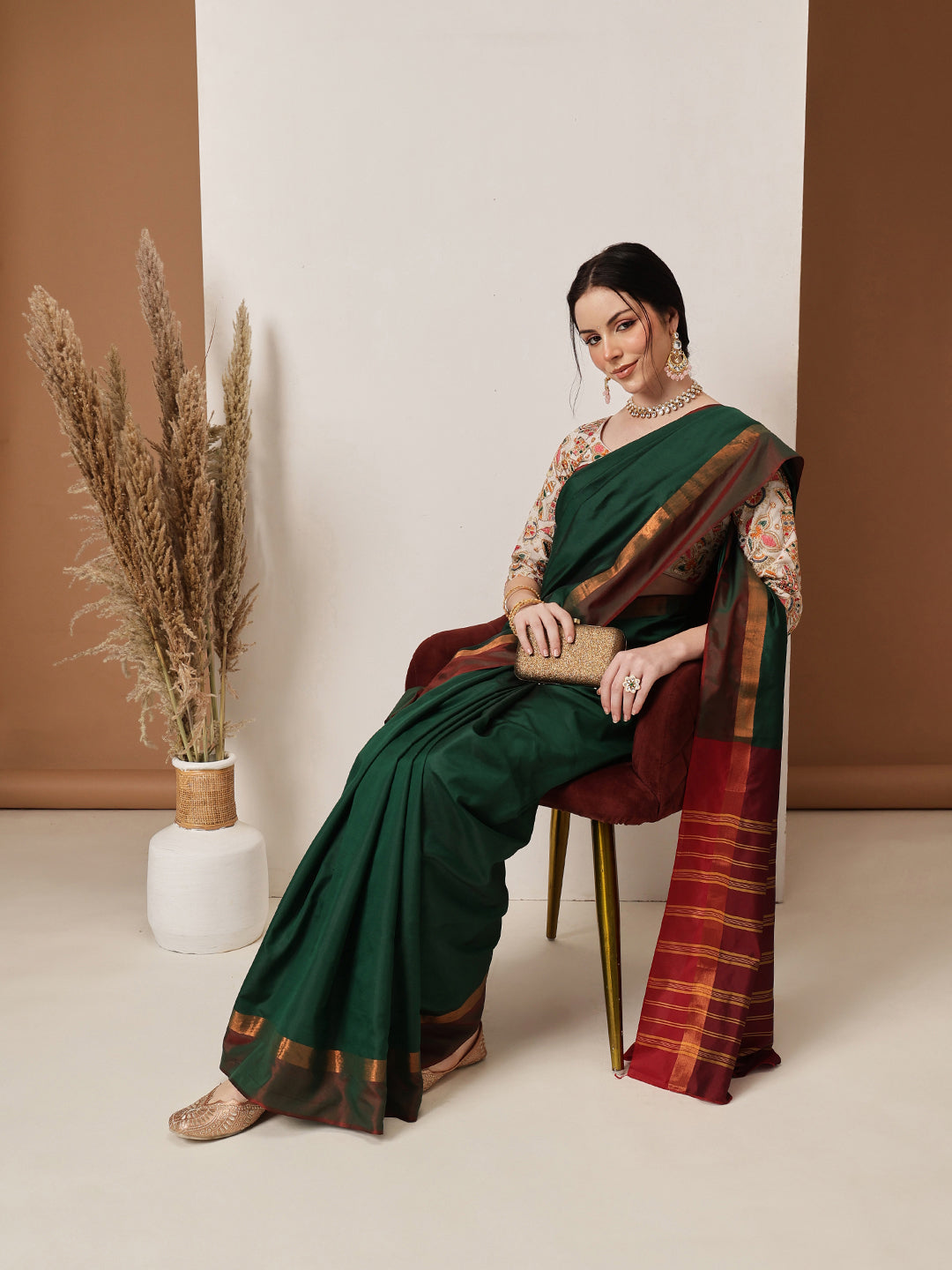 Hiral Fashion Green Banarasi Art Silk Solid Saree | Grocsy