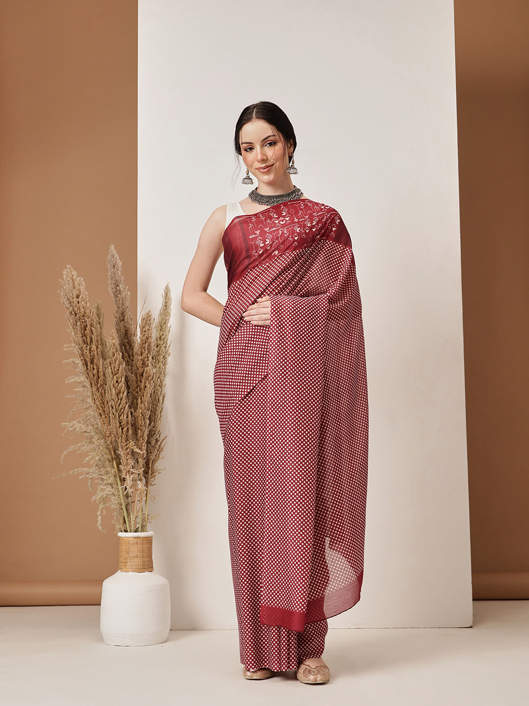 Hiral Fashion Maroon Bollywood Mul Cotton Abstract Digital Printed Saree | Grocsy