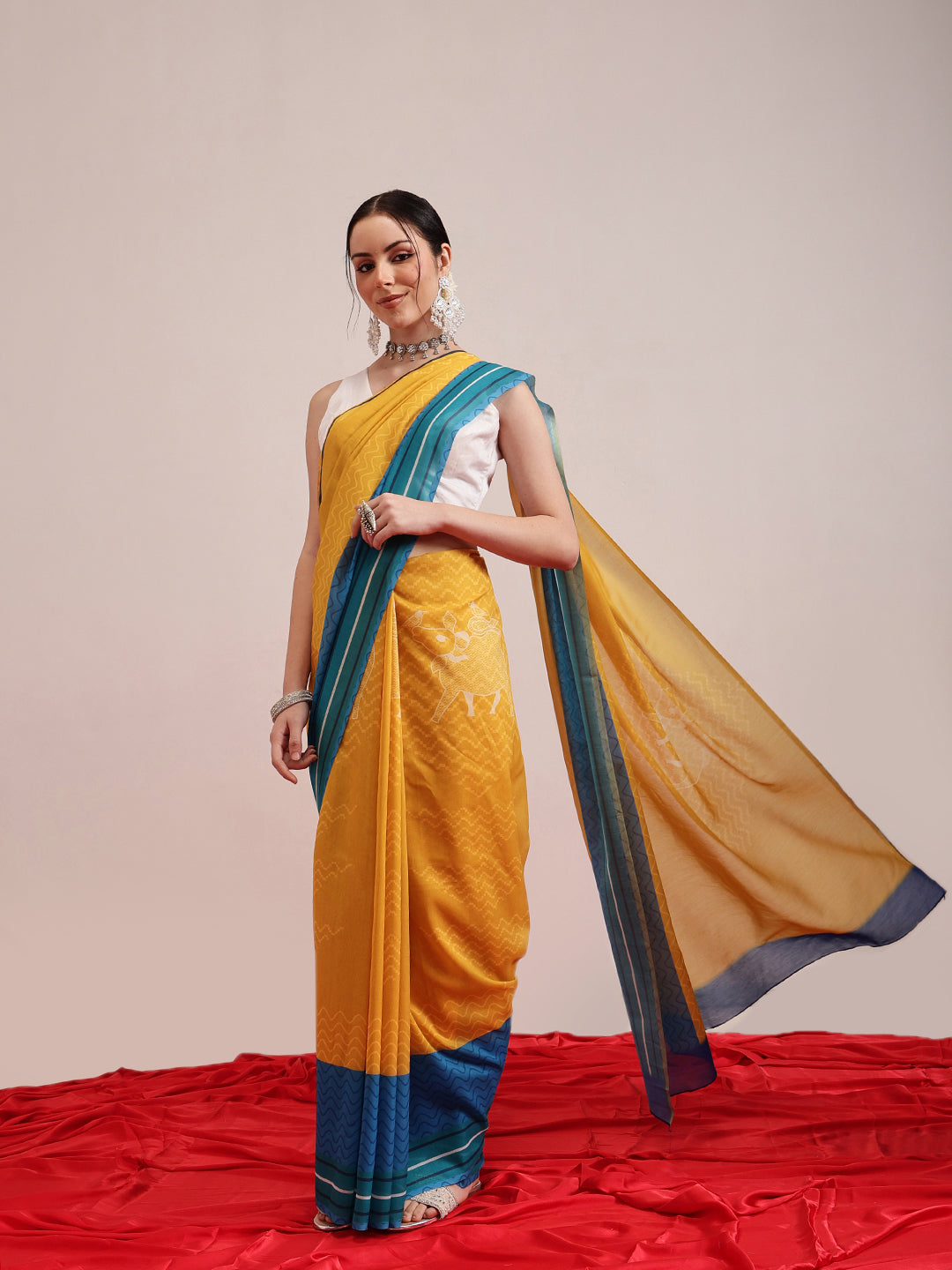 Hiral Fashion Yellow Bollywood Mul Cotton Abstract Digital Printed Saree | Grocsy