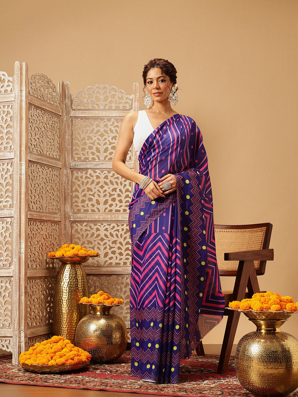 Hiral Fashion Navy Blue Bollywood Mul Cotton Abstract Digital Printed Saree | Grocsy
