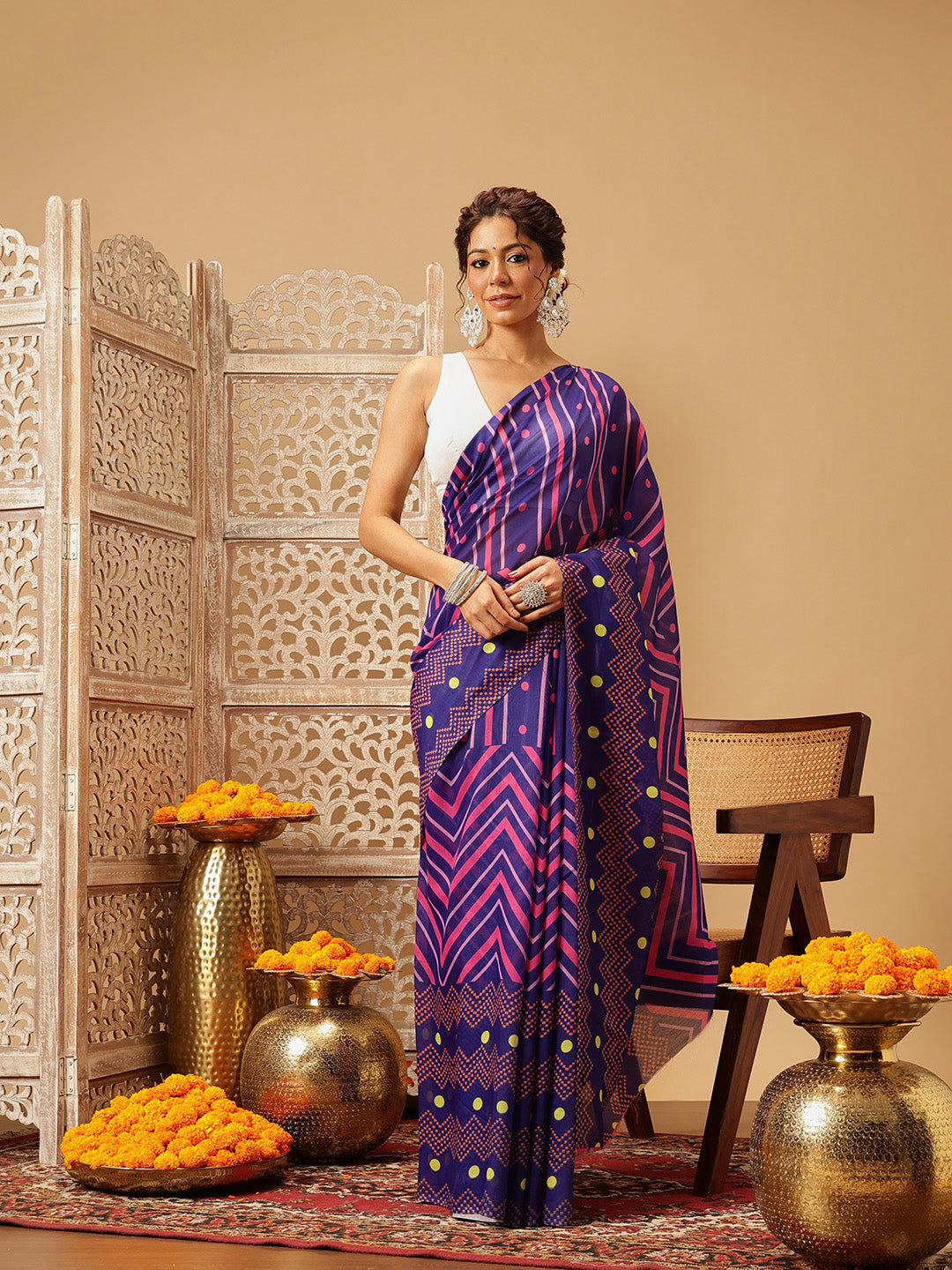 Hiral Fashion Navy Blue Bollywood Mul Cotton Abstract Digital Printed Saree | Grocsy