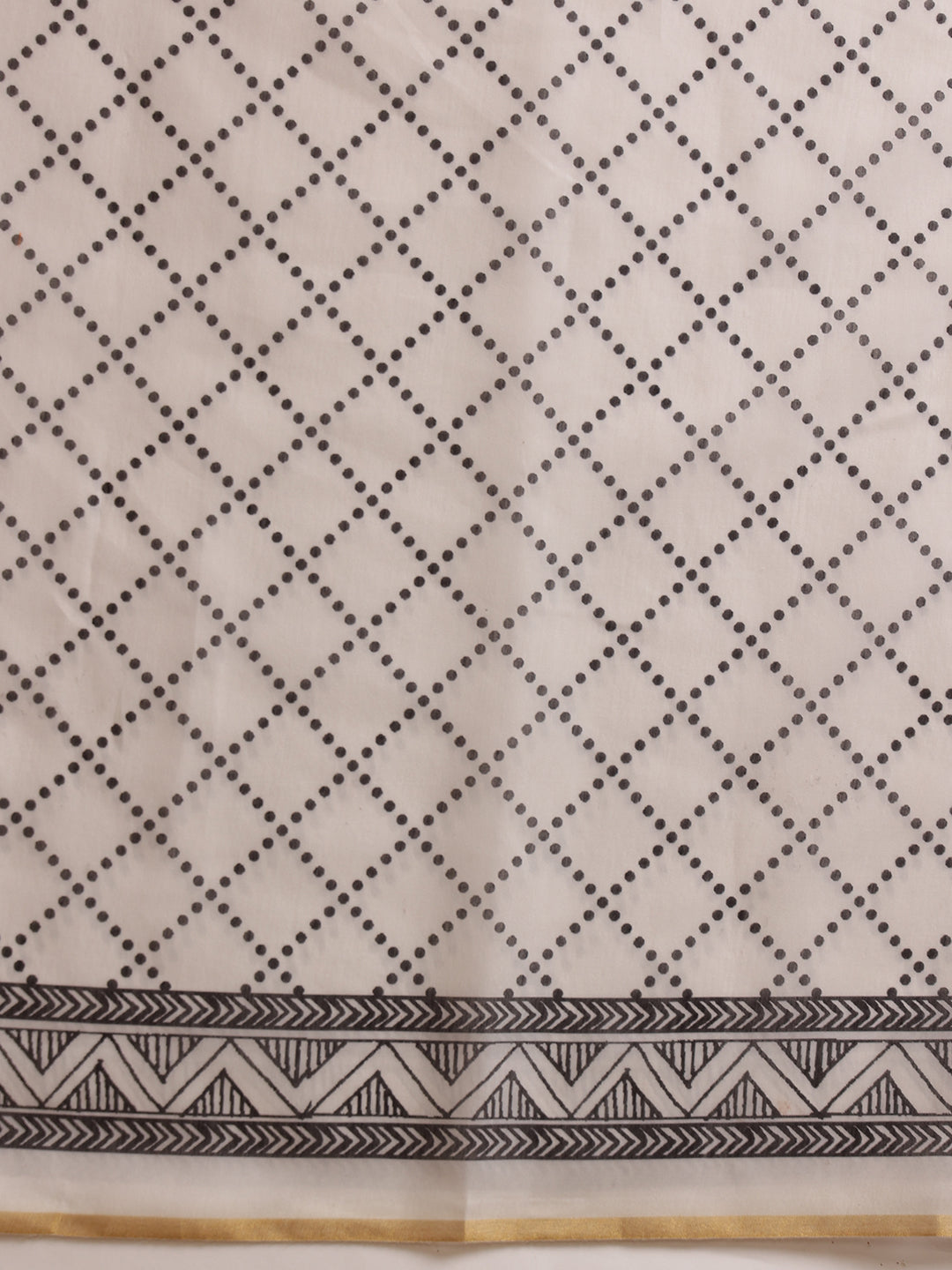 Hiral Fashion White Chanderi Cotton Blend Floral Digital Printed Saree | Grocsy