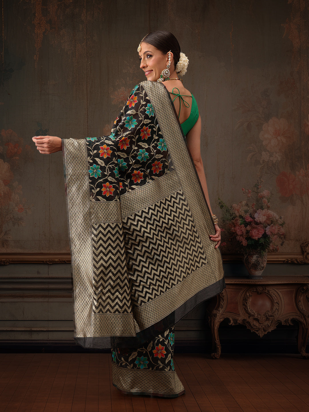 Hiral Fashion Black Jamdani Cotton Floral Woven Thread Saree | Grocsy