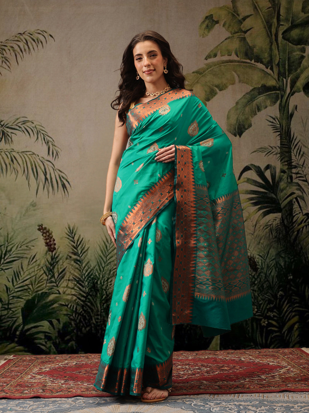 Hiral Fashion Green Banarasi Silk Floral Woven Design Saree | Grocsy