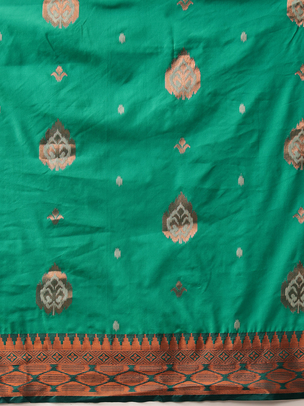 Hiral Fashion Green Banarasi Silk Floral Woven Design Saree | Grocsy