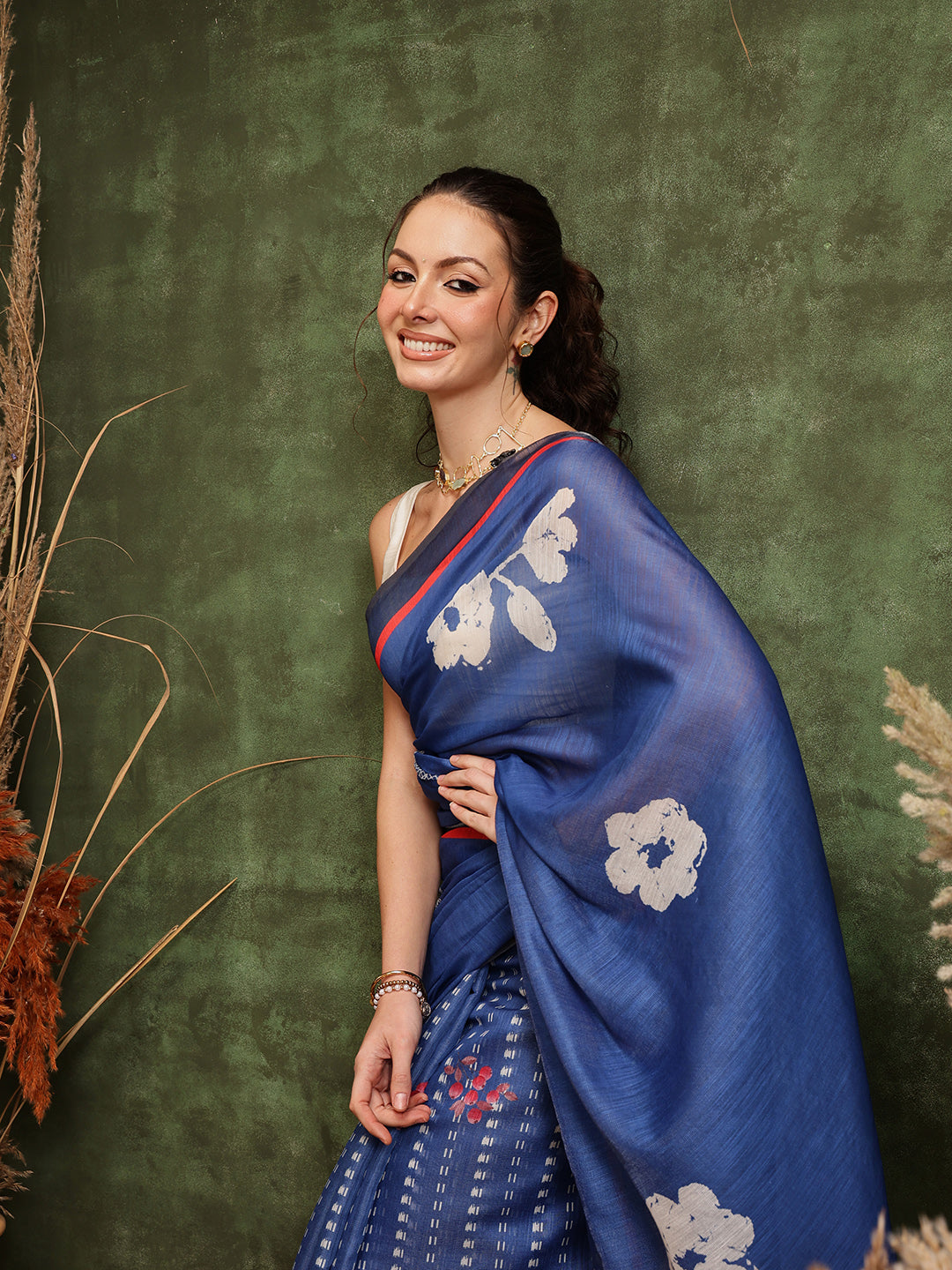 Hiral Fashion Navy Blue Bollywood Cotton Tissue Floral Digital Printed Saree | Grocsy