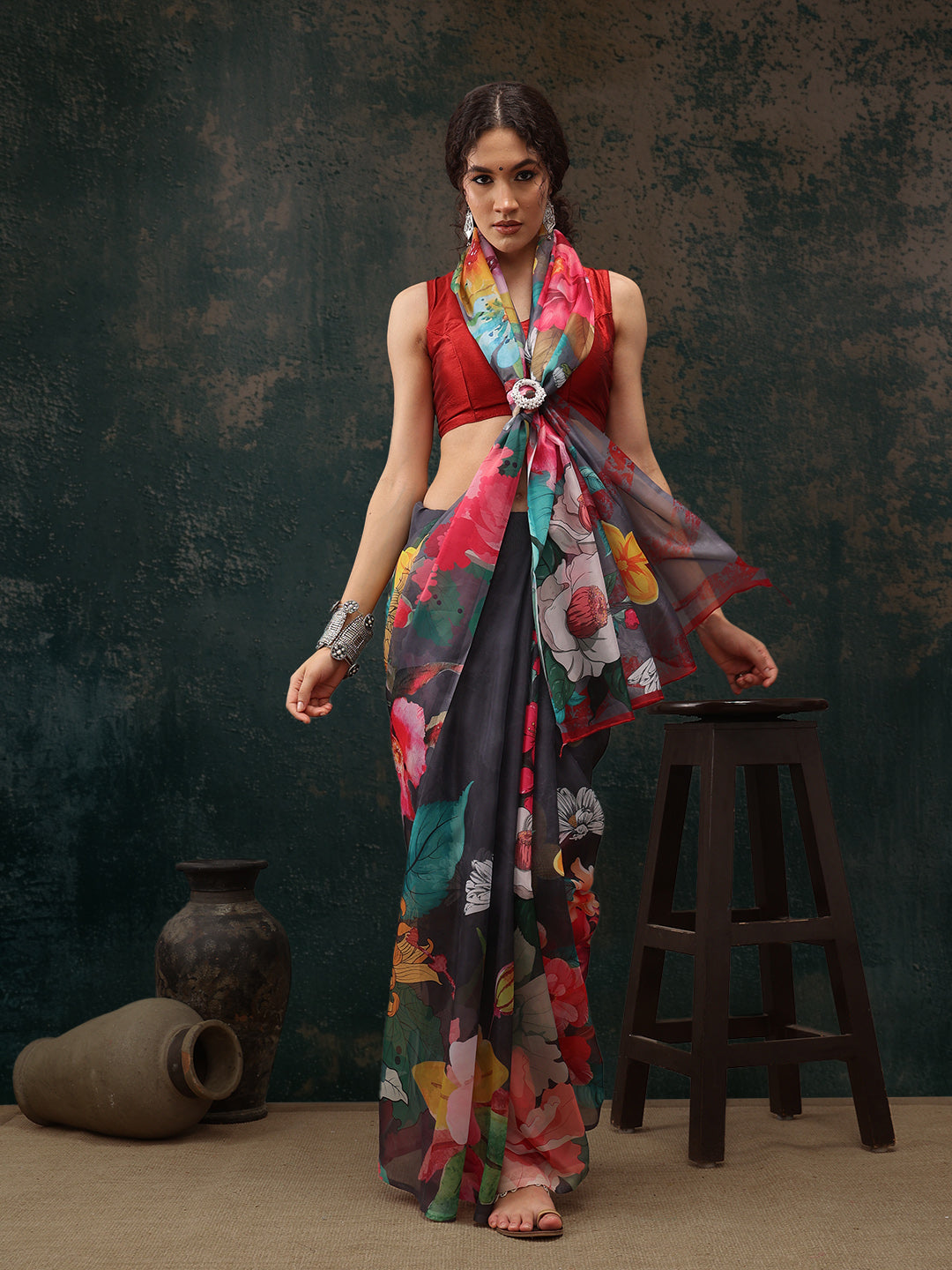 Gray Polyester Digital Print Floral Saree with Unstitched Blouse - Hiral Fashion | Grocsy