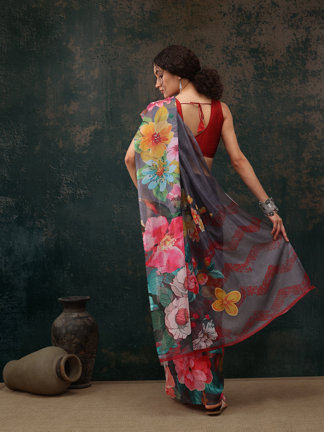 Gray Polyester Digital Print Floral Saree with Unstitched Blouse - Hiral Fashion | Grocsy