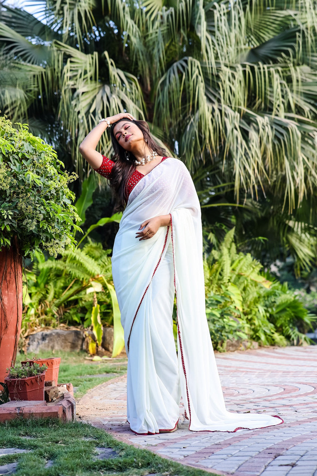 Teeya Creation Off White Color Georgette Fabric ready To Wear Saree | Grocsy
