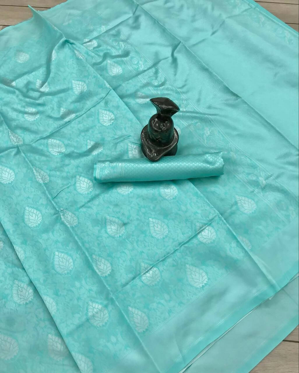 DEIANA'S Beautiful Designer Golden zari Soft Lichi Silk Saree - Sky | Grocsy