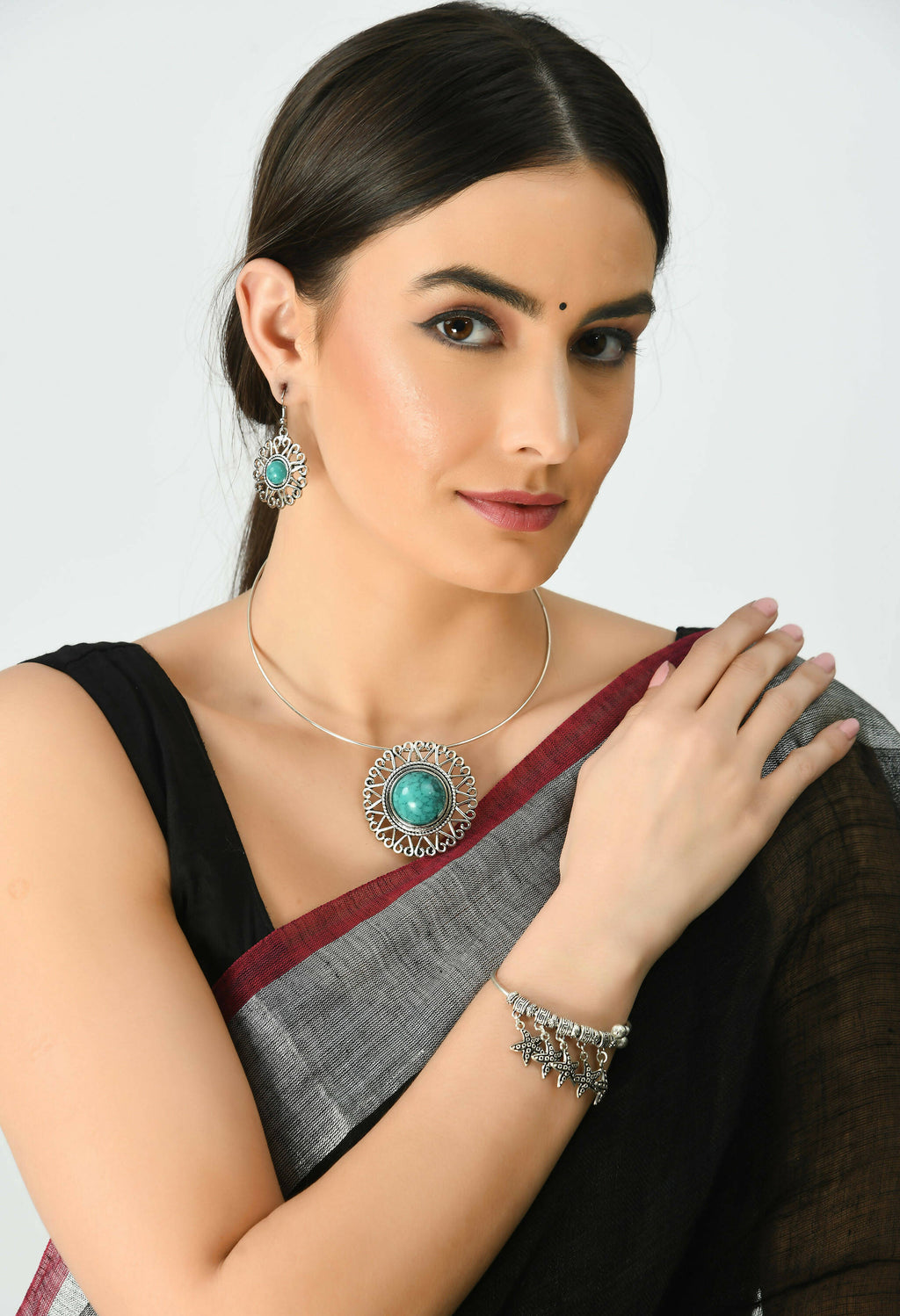 Mominos Fashion Johar Kamal Oxidised Silver-Plated Stone Work Necklace Handicraft | Grocsy