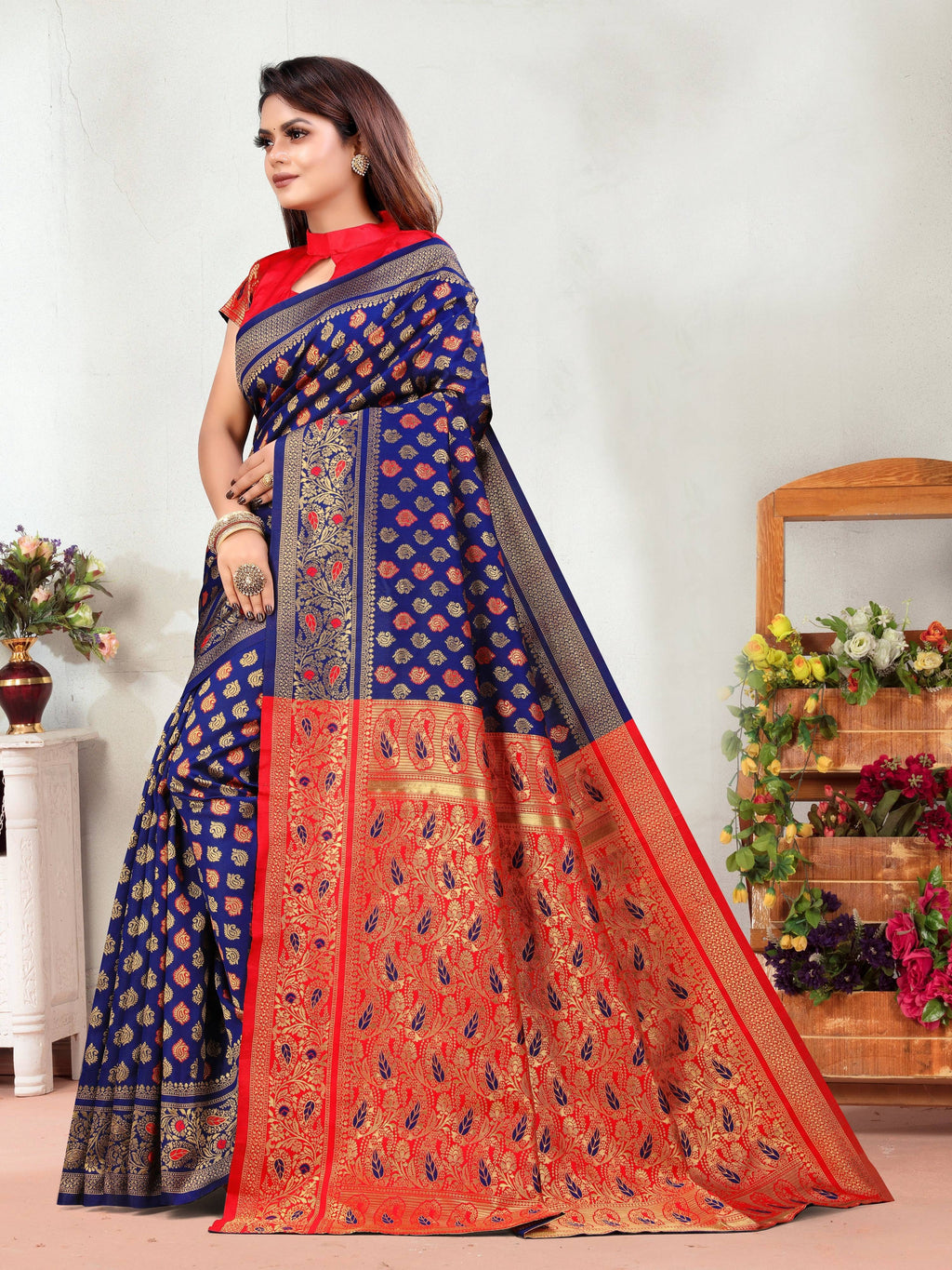 Vedant Vastram Litchi Silk Designer Banarasi Saree - Navy | Grocsy