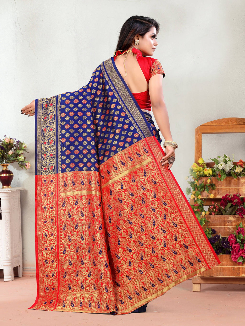 Vedant Vastram Litchi Silk Designer Banarasi Saree - Navy | Grocsy
