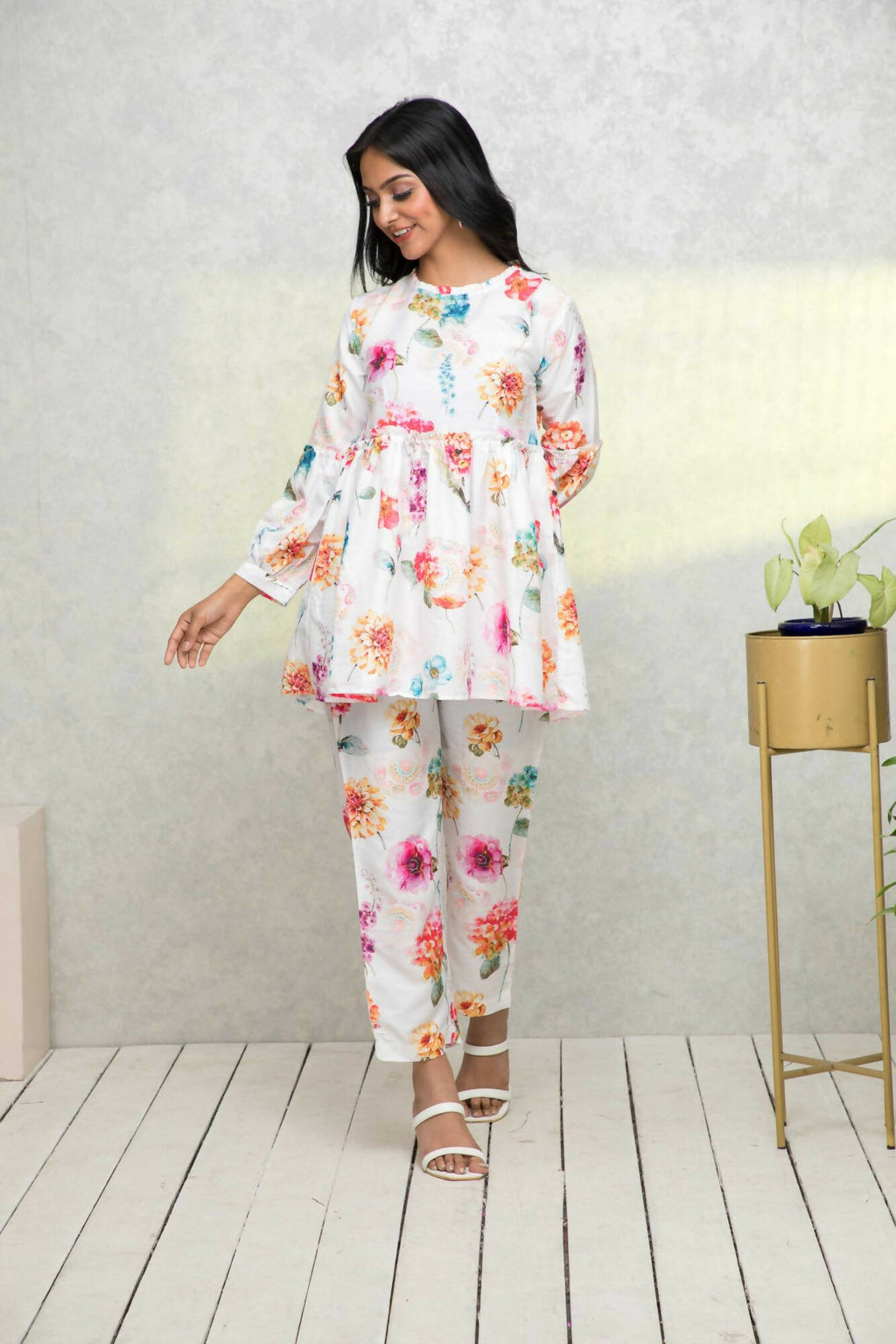 Myshka Women White Printed Romantic Florals Co-Ords | Grocsy
