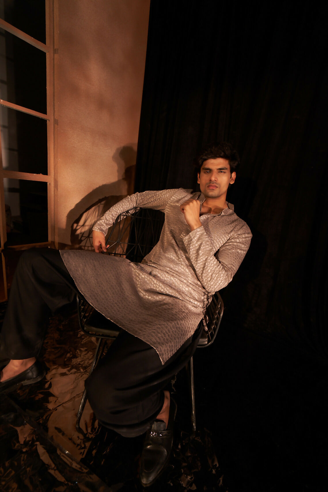 Mouve Viscose Wevon Designer Men's Kurta Set - Mahotsav | Grocsy