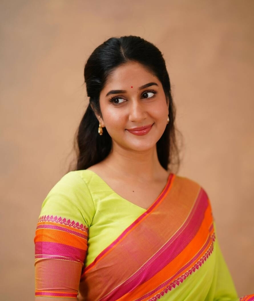 Exclusive Collection Light Green Beautiful Khadi Cotton Handloom Saree | Grocsy