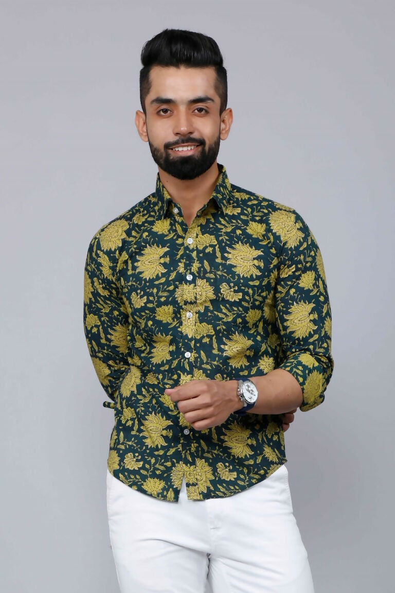 Miravan Men's Cotton Printed Full Sleeve Slim Fit Spread Neck Green Shirt | Grocsy