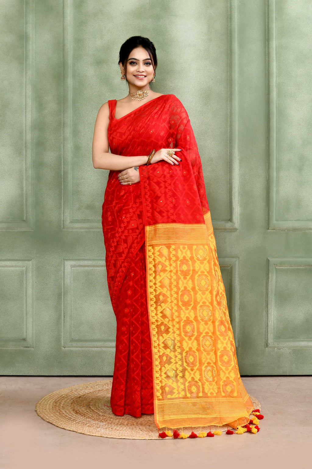 Piyari Fashion Women's Red Embellished Cotton Blend Jamdani Saree | Grocsy