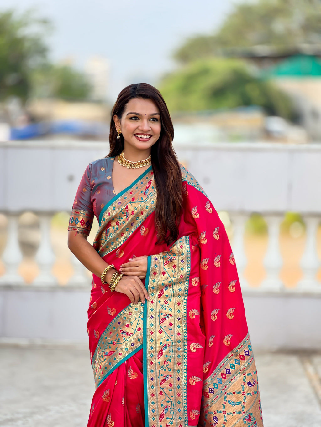 Vedant Vastram Soft Litchi Silk Paithani Jacquard Saree - Pink | Grocsy