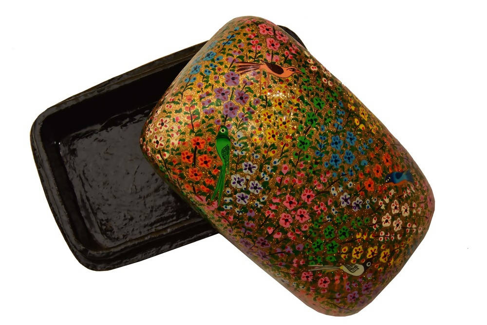 Nizalia Assorted Multicolour Chinar Oval Box | Grocsy