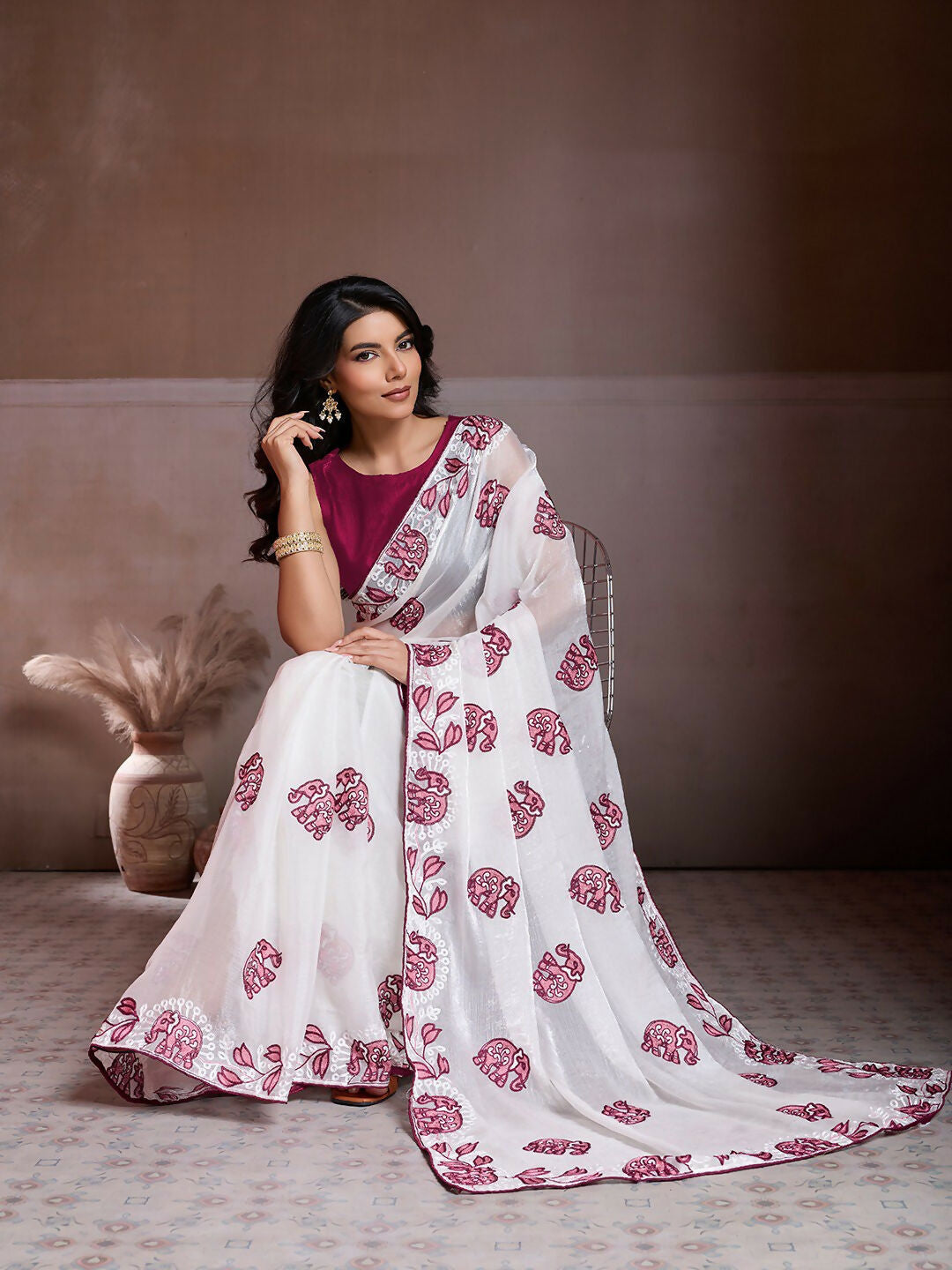 Teeya Creation Womens New Fancy Trending Party Wear Fendy Chiffon Saree-White | Grocsy